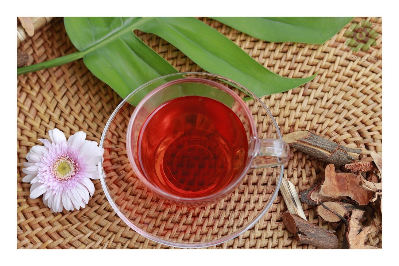 Trà gốc dủ dẻ